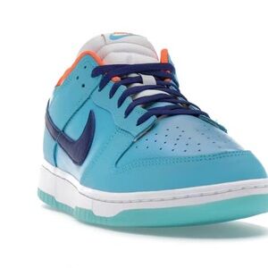 Men’s Nike dunk low SE